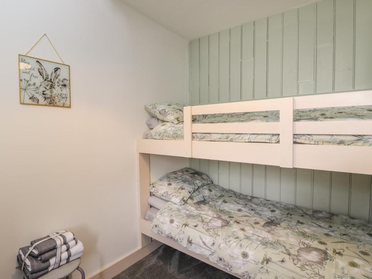 Weavers Cottage Дърсли Екстериор снимка